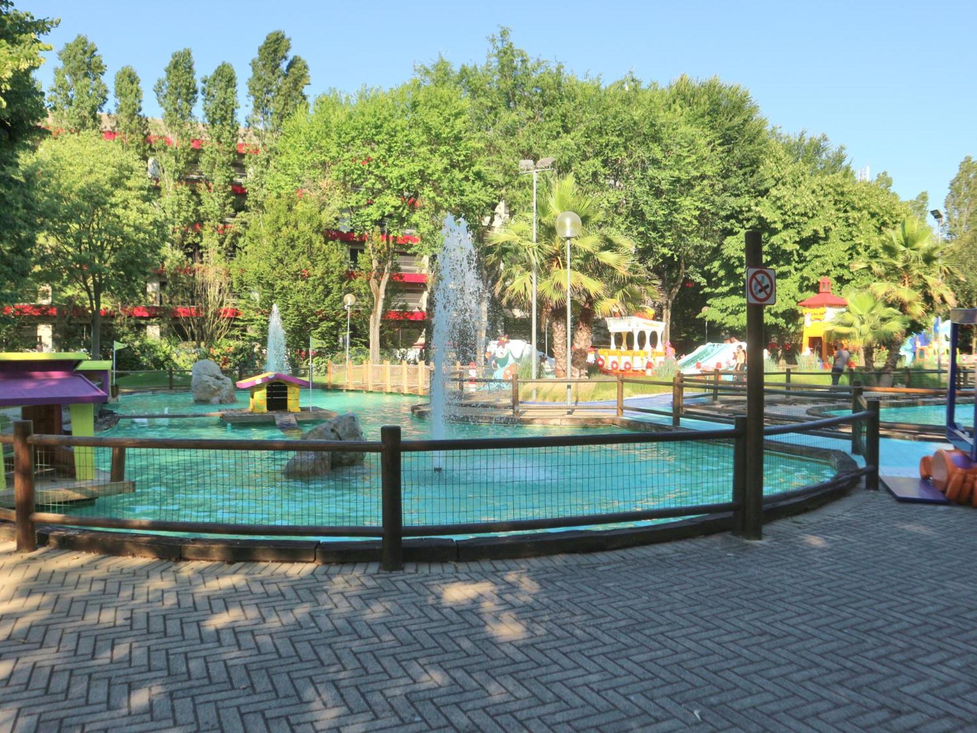 Letizia Apartment Lignano Sabbiadoro Exterior photo