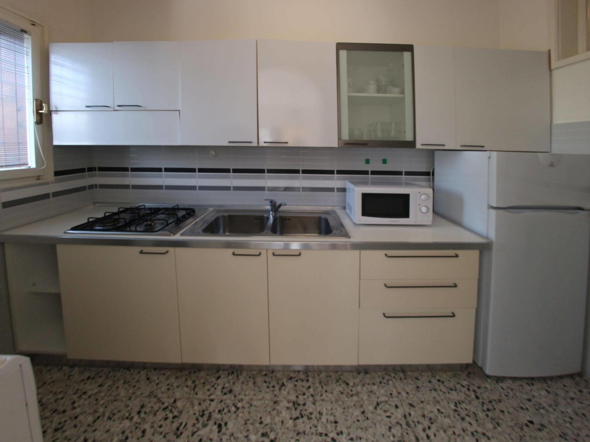 Letizia Apartment Lignano Sabbiadoro Exterior photo